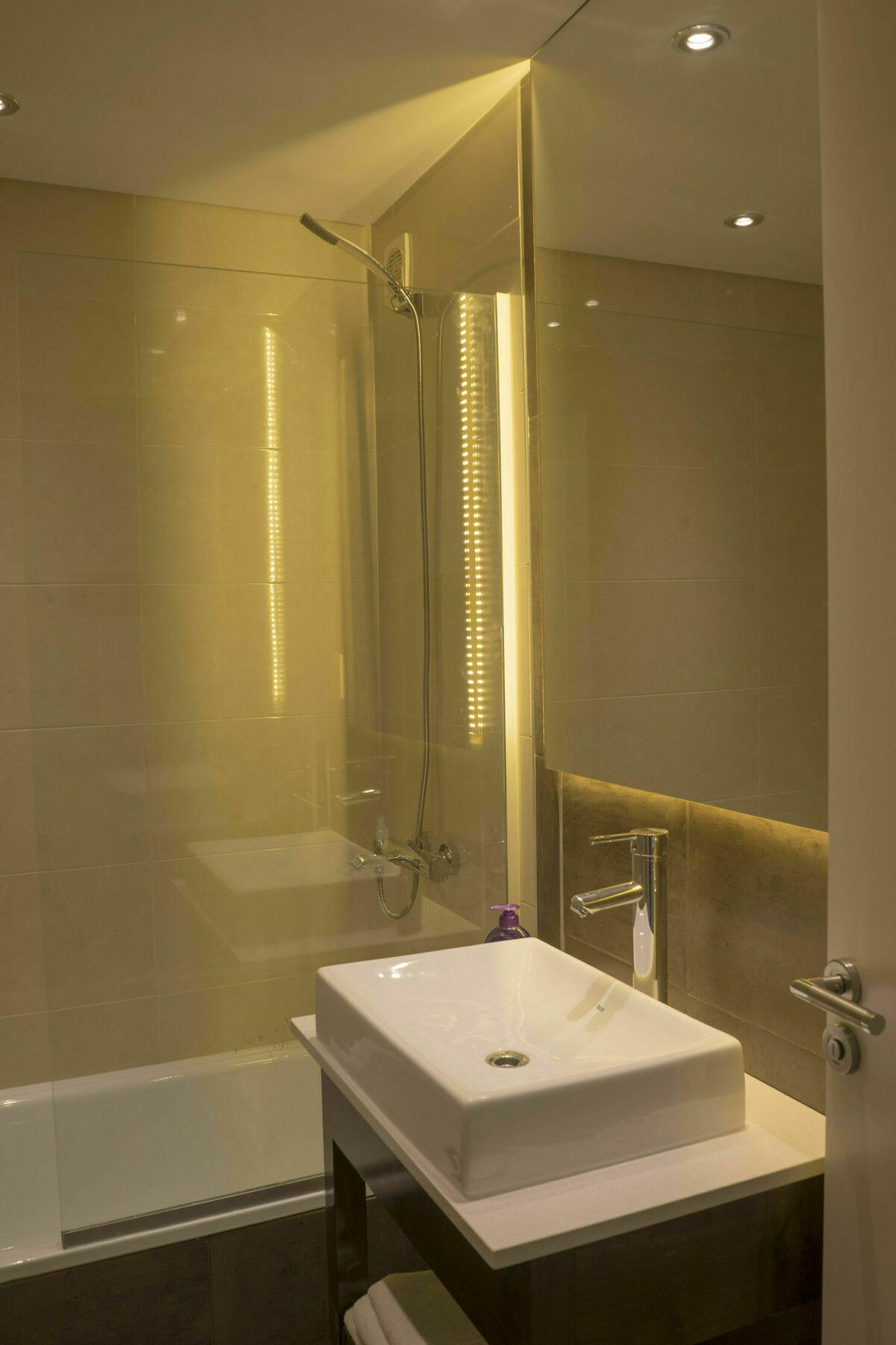 Aparthotel Lemon 3*